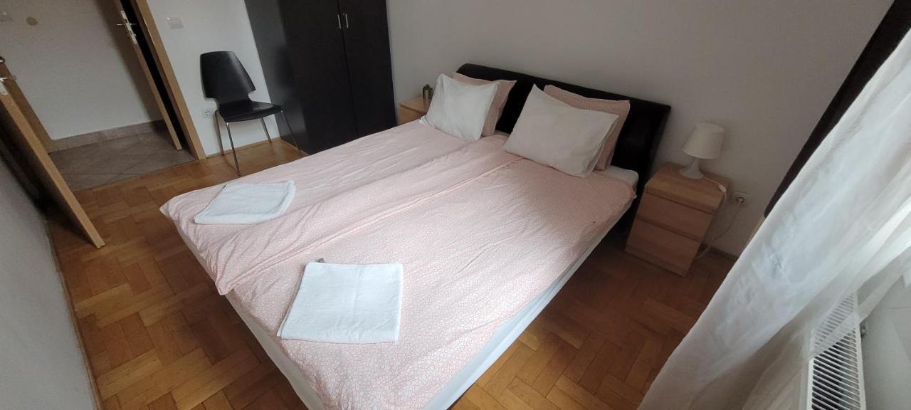 Cozy Downtown Apartment Budapest Exterior foto